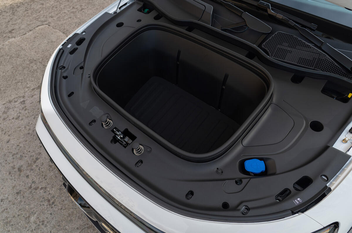 Mercedes Benz GLB review 2026 024