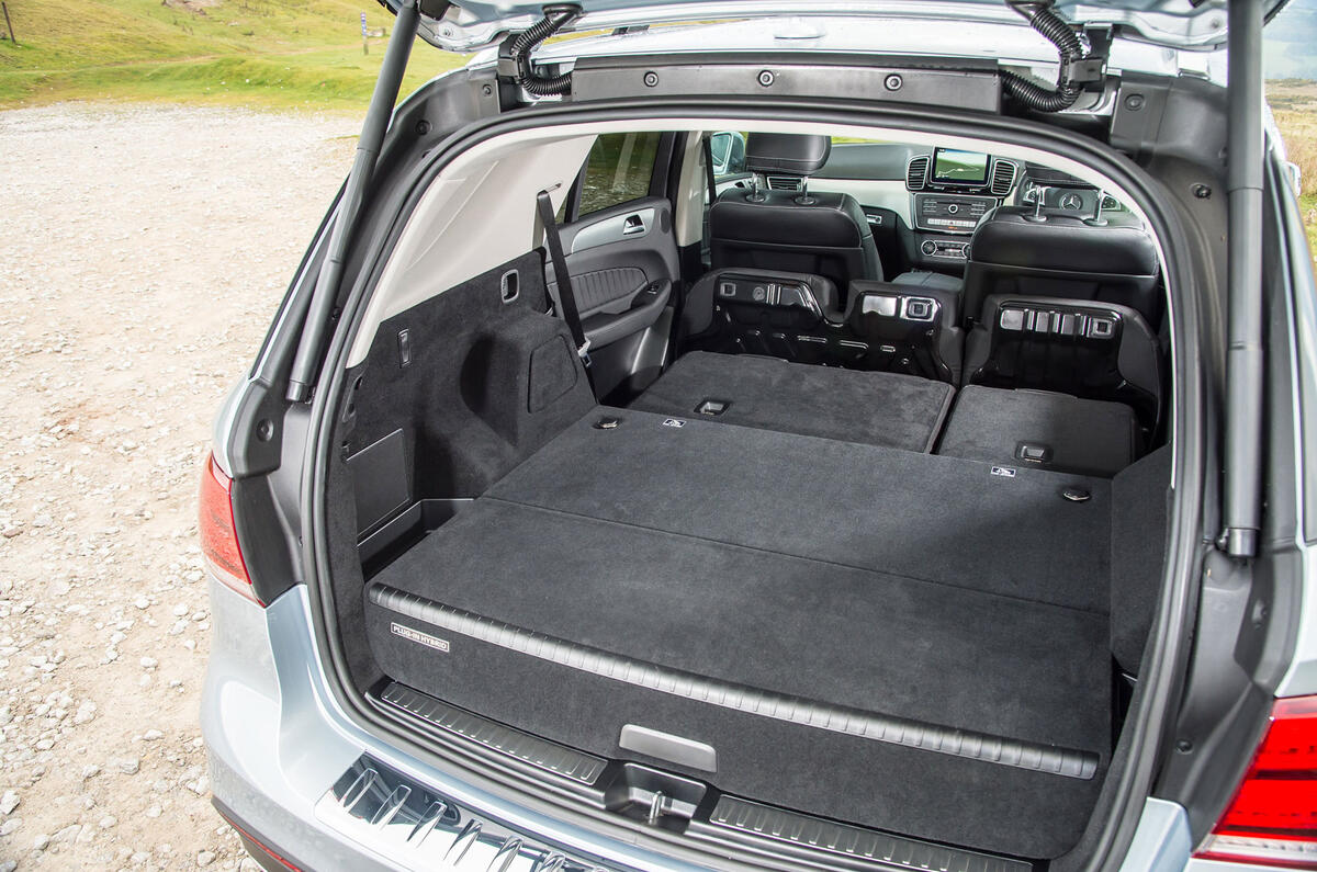 Mercedes-Benz GLE extended boot space
