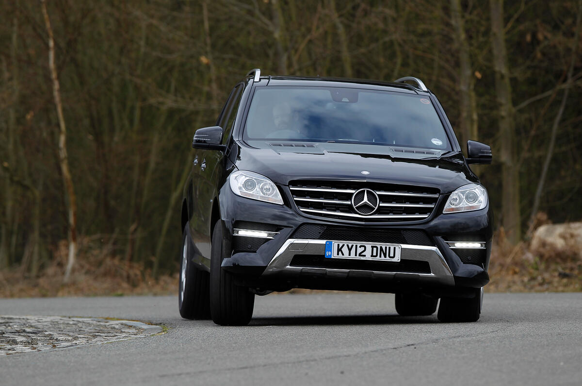 Mercedes-Benz M-Class cornering
