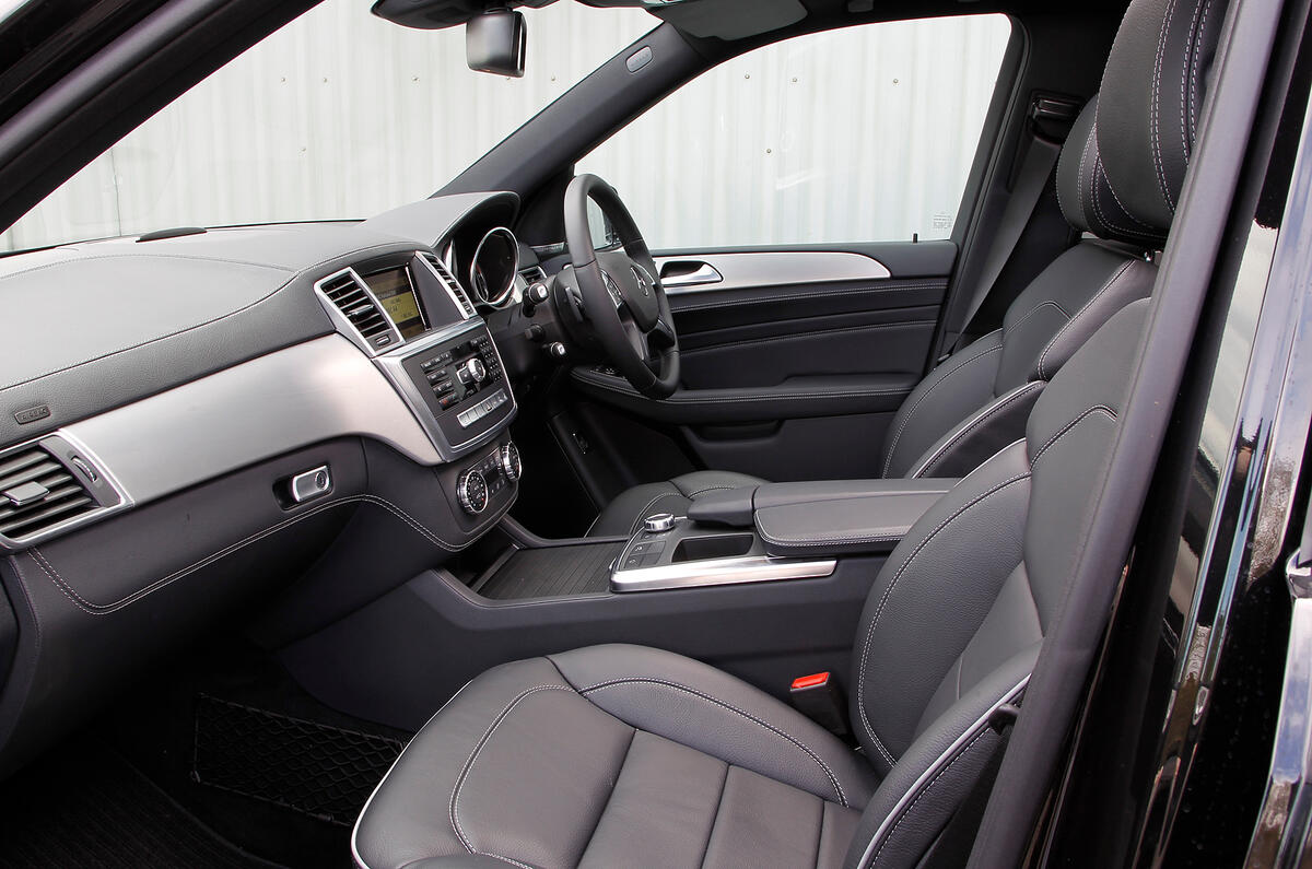 Mercedes-Benz M-Class interior