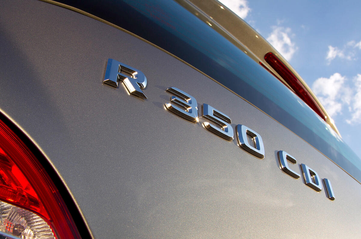 There are only diesel engines available Mercedes-Benz R-Class badging