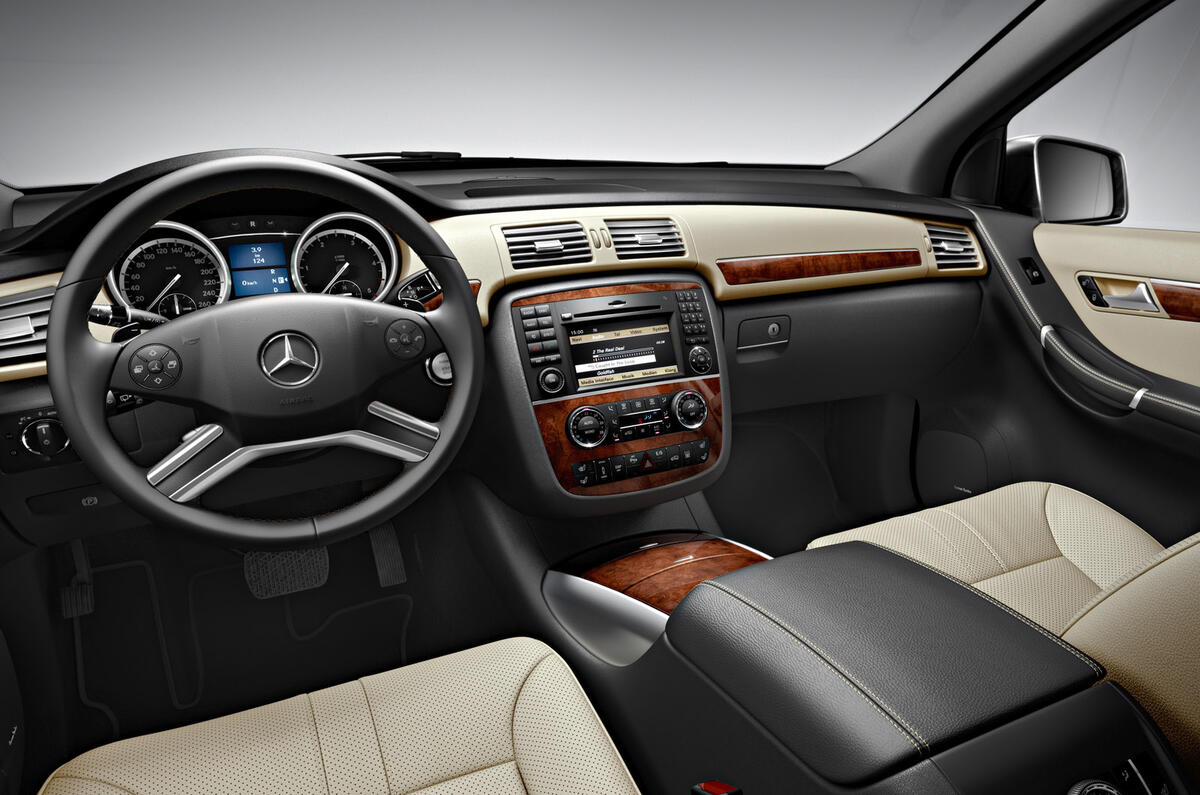 no title Official: Merc R-class revealed