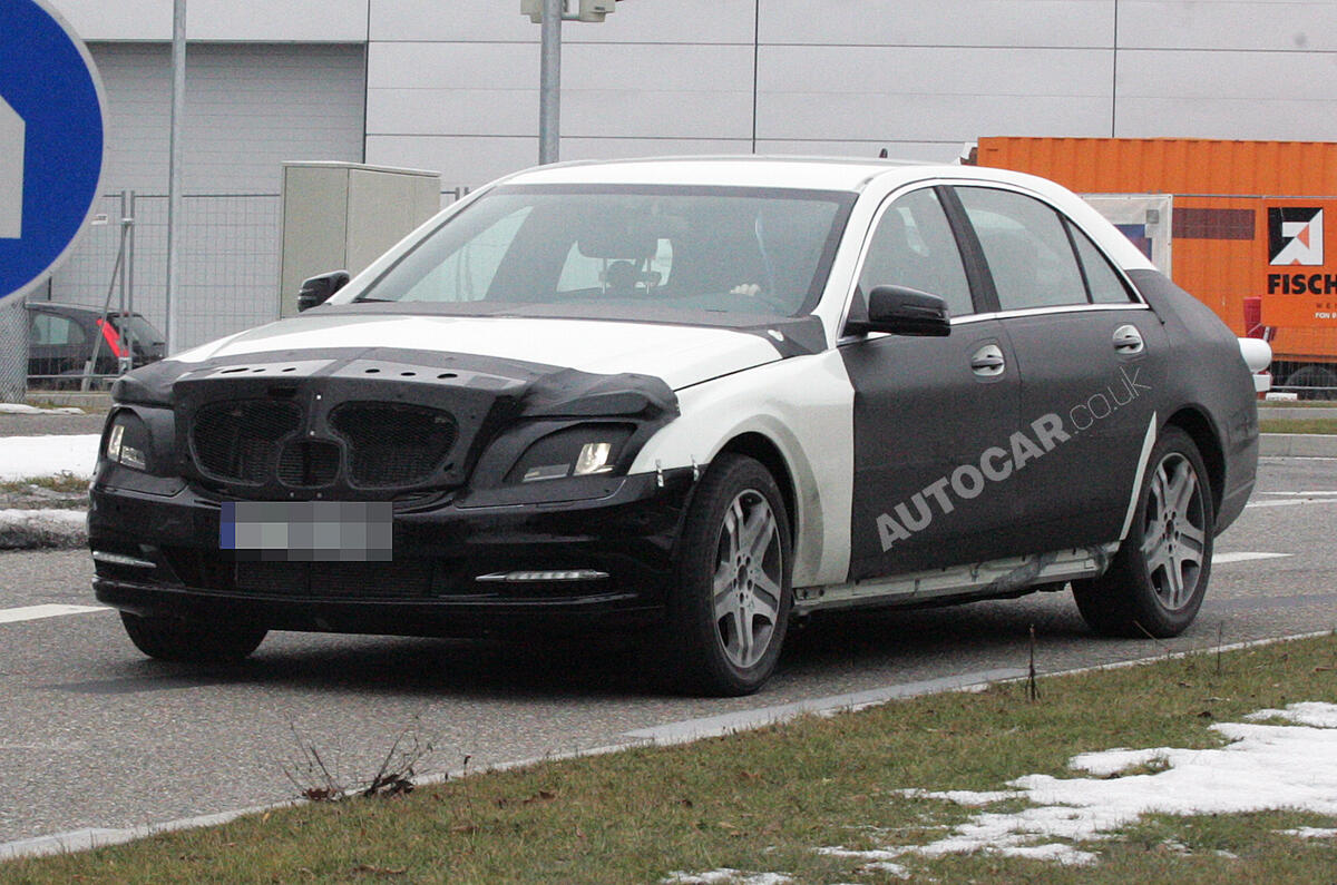 no title New Mercedes S-class spied