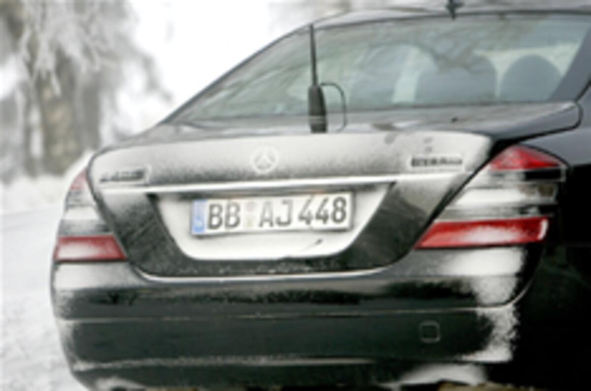 Spied: Hybrid Mercedes S-Class