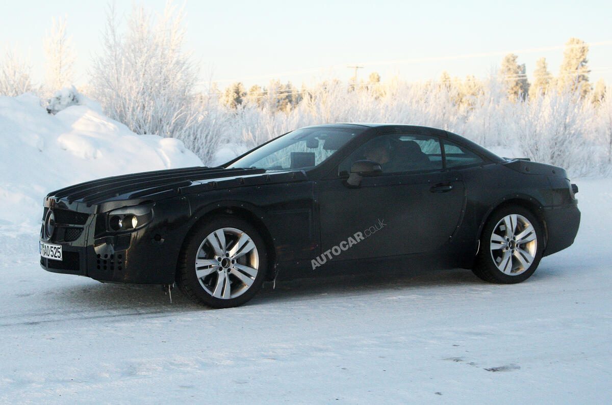 no title Mercedes SL to use carbonfibre