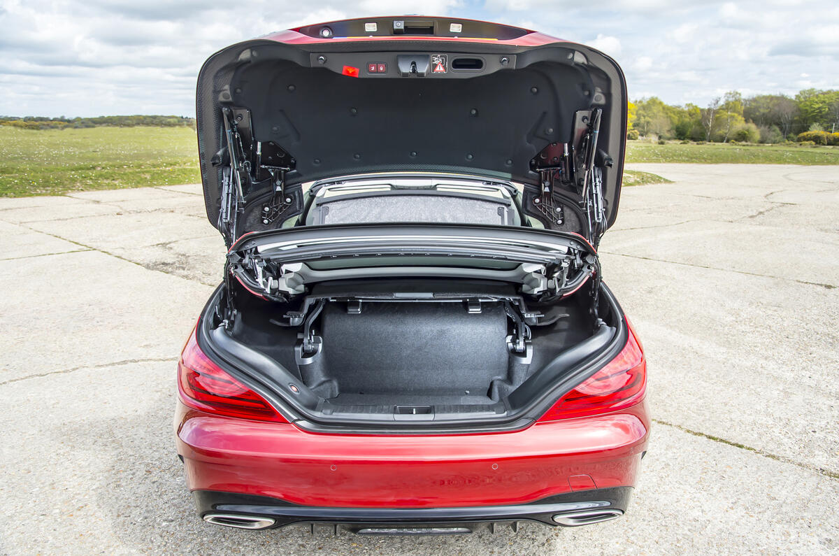 Mercedes-Benz SL boot space