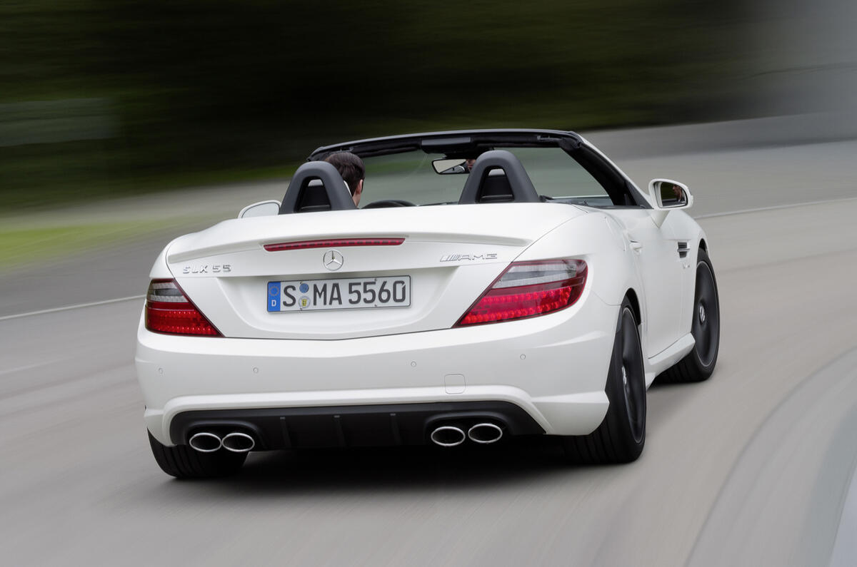 Mercedes SLK55 AMG revealed