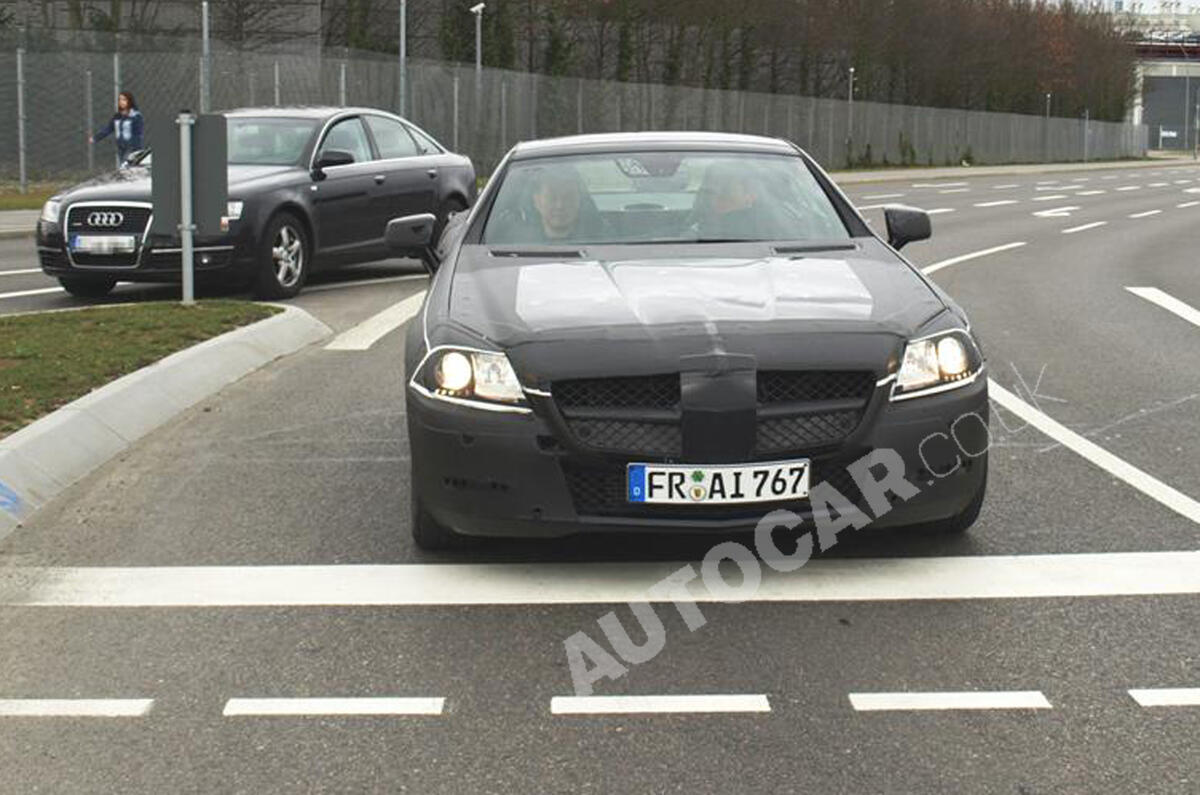 New Mercedes SLK in detail