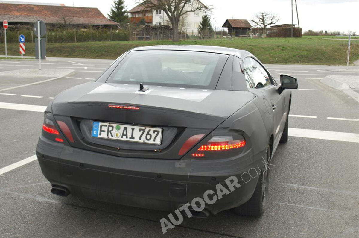 New Mercedes SLK in detail