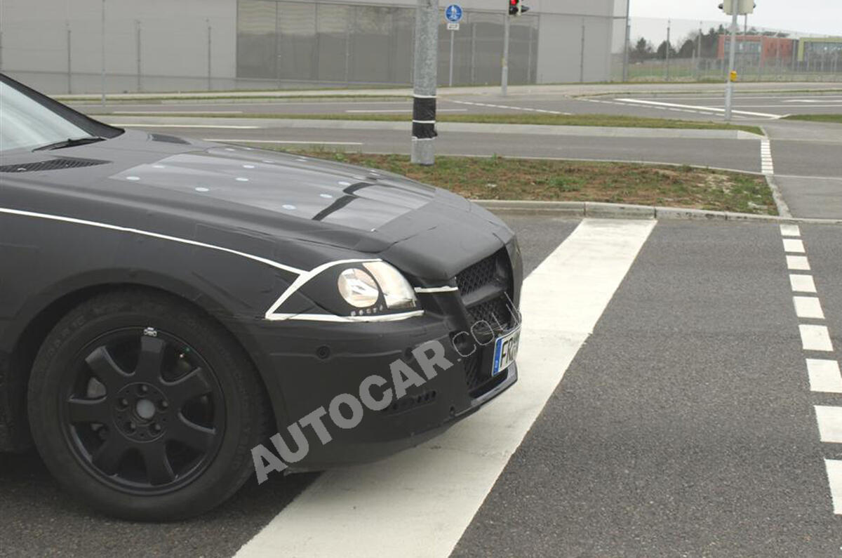 New Mercedes SLK in detail