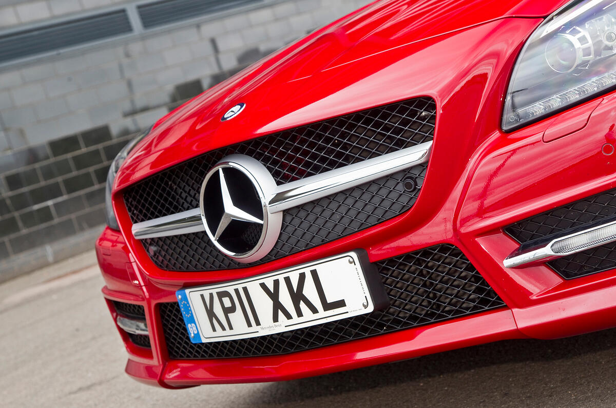 The upright grille and its oversized three-pointed star is in line with current Mercedes design Mercedes-Benz SLK front grille