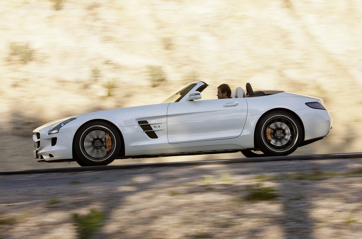 Frankfurt show - Mercedes SLS Roadster Frankfurt show - Mercedes SLS Roadster