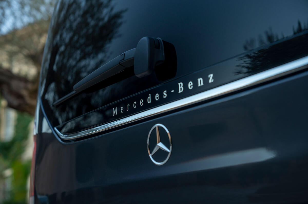 mercedes benz vlass avis 2024 07 badge