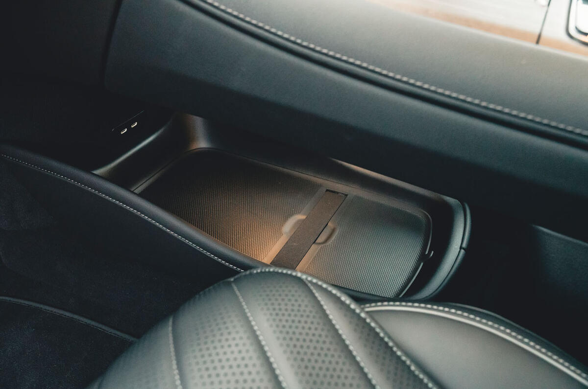 Mercedes EQS 450  RT 2025 door pocket storage ME 25