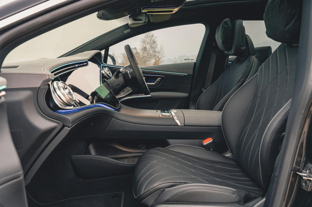 Mercedes EQS 450  RT 2025 front seats ME 9