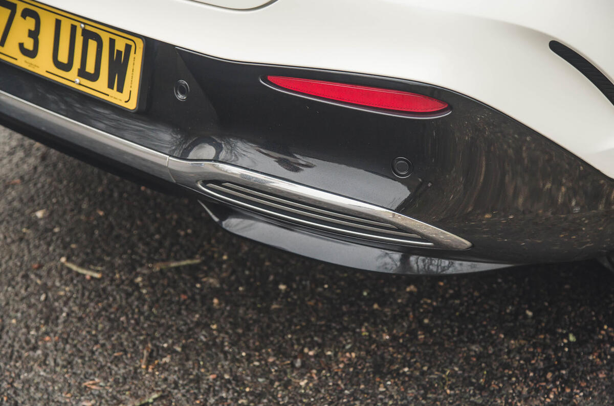 mercedes eqs suv review 2024 09 fke exhausts