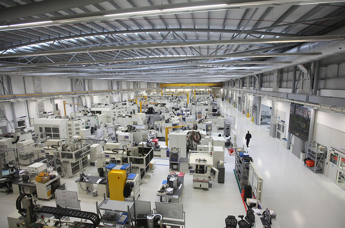 Motorsport powerhouse - Inside Mercedes-Benz's 1.6-litre F1 engine