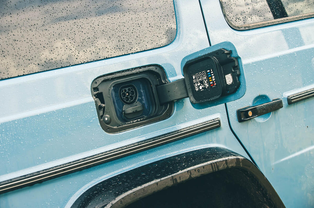Mercedes G580 EQ review 2025 24