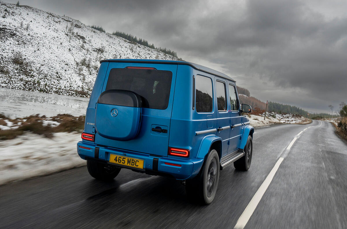 Mercedes G580 avis 2025 002 suivi arrière