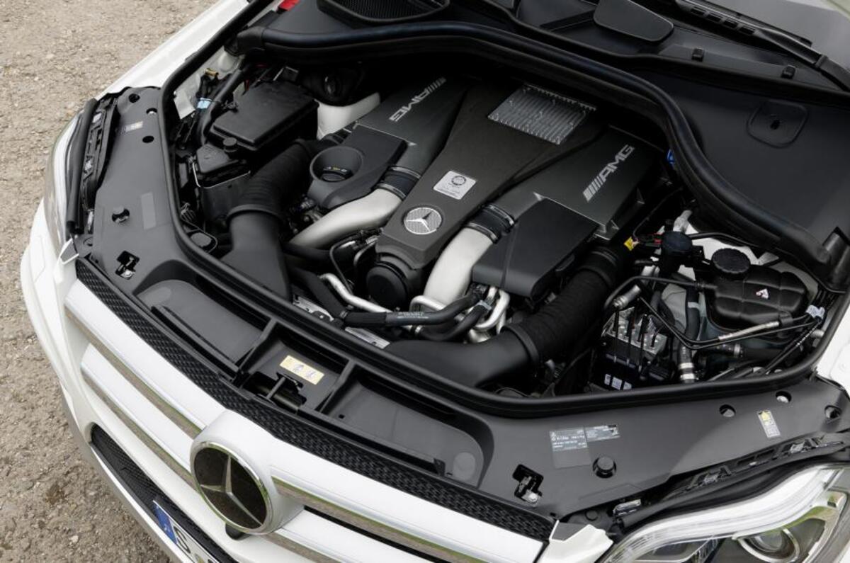 Mercedes-AMG GL 63 engine bay