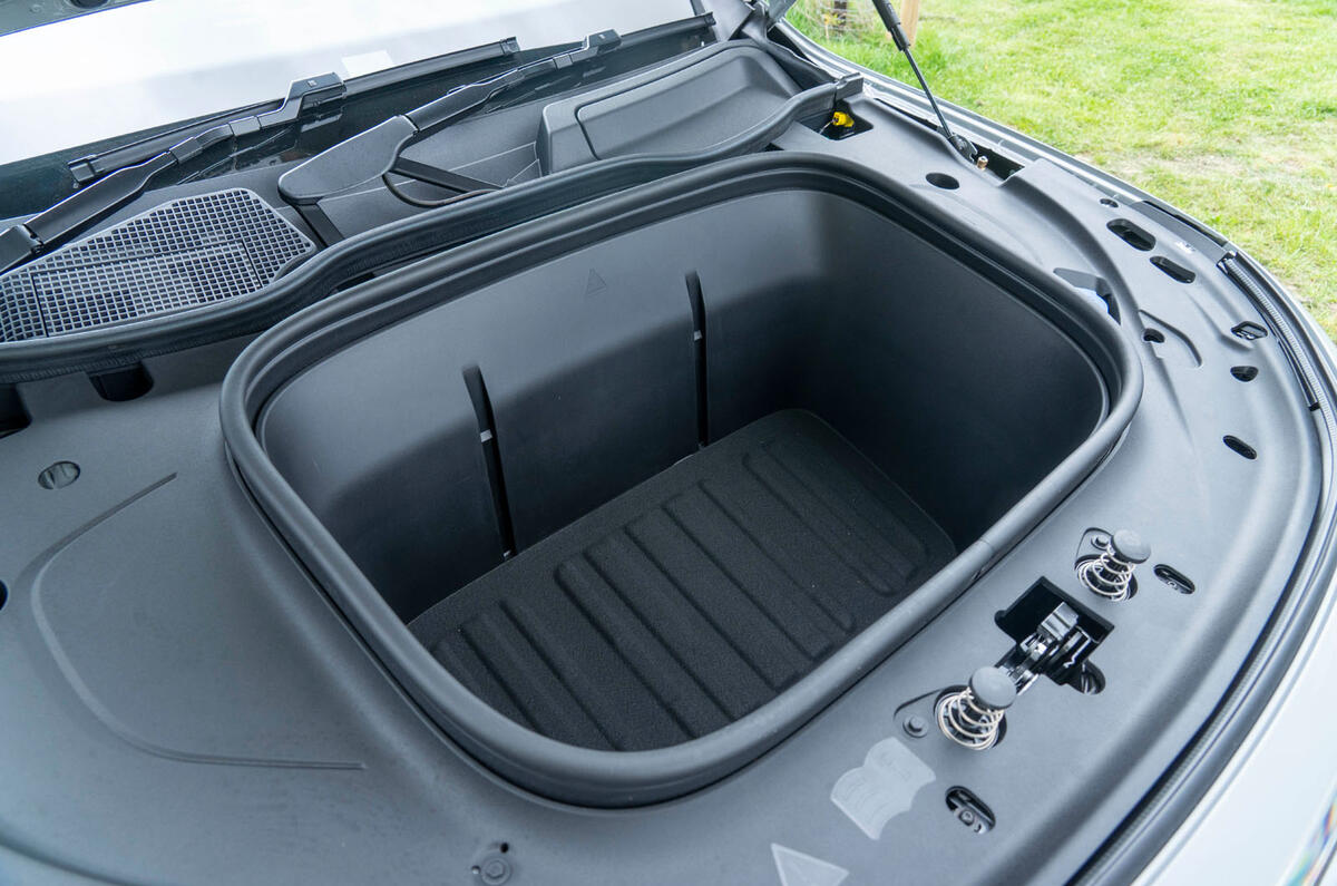 Mercedes GLB review 2026 014