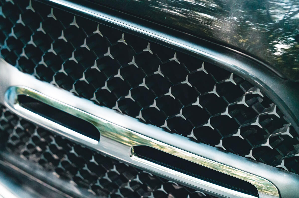 mercedes glc review 2023 18 grill mercedes glc review 2023 18 grill