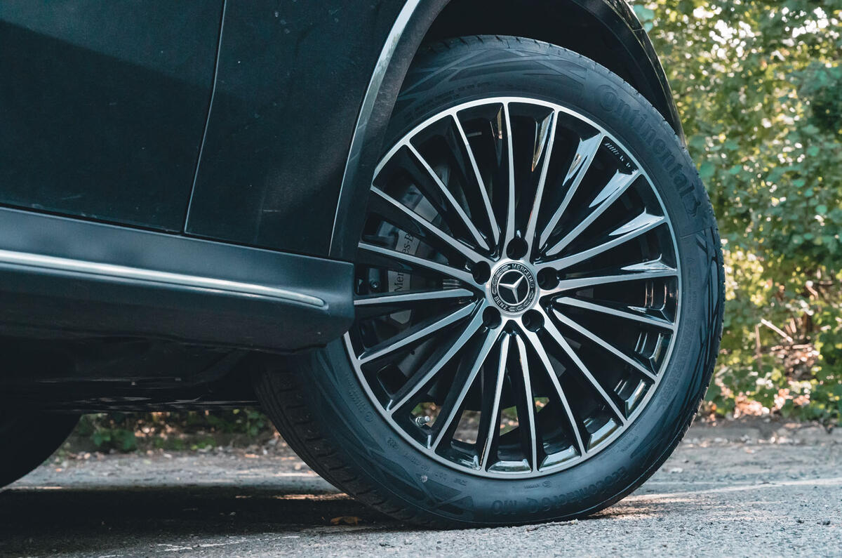 mercedes glc review 2023 19 wheel mercedes glc review 2023 19 wheel