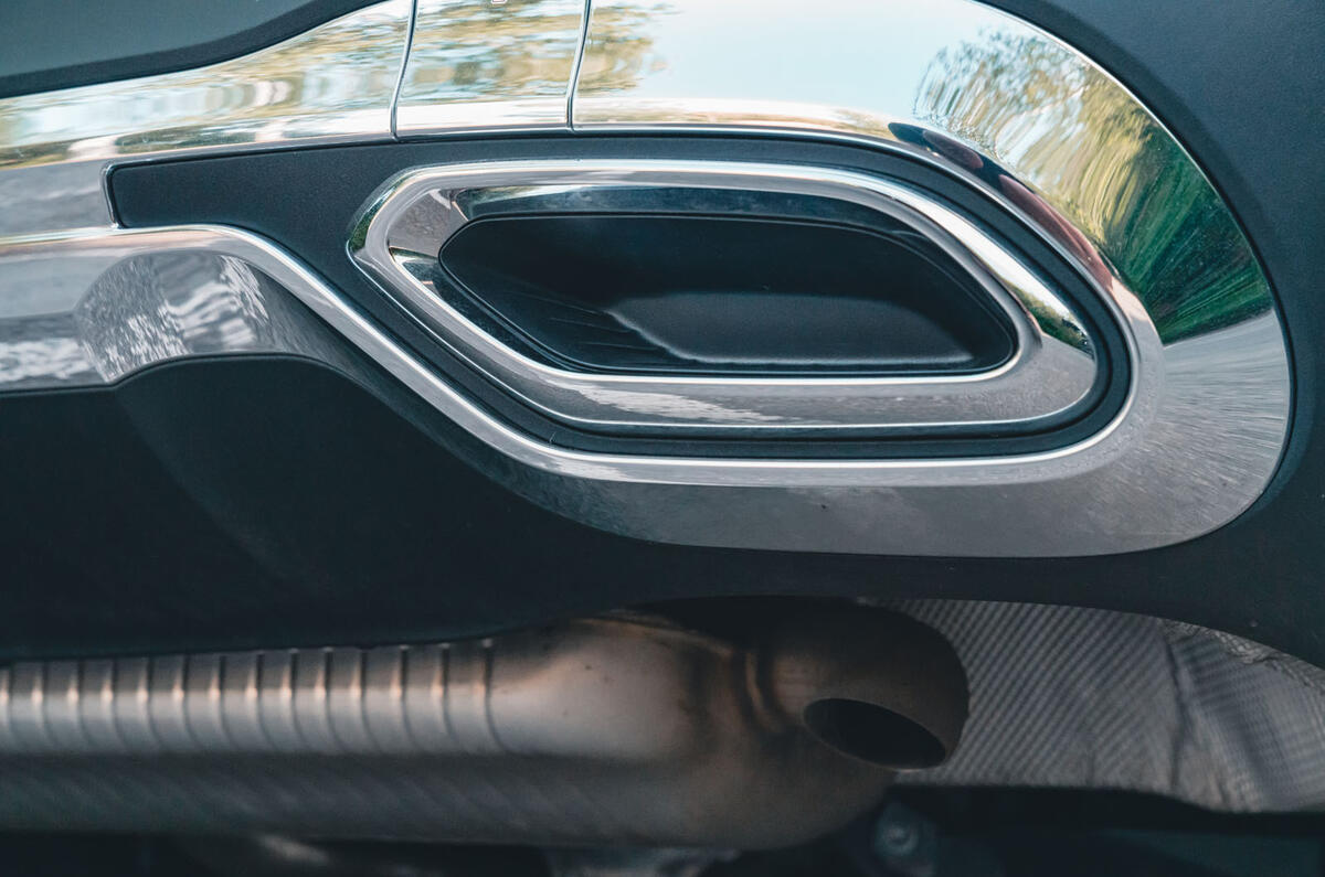 mercedes glc review 2023 21 exhaust mercedes glc review 2023 21 exhaust
