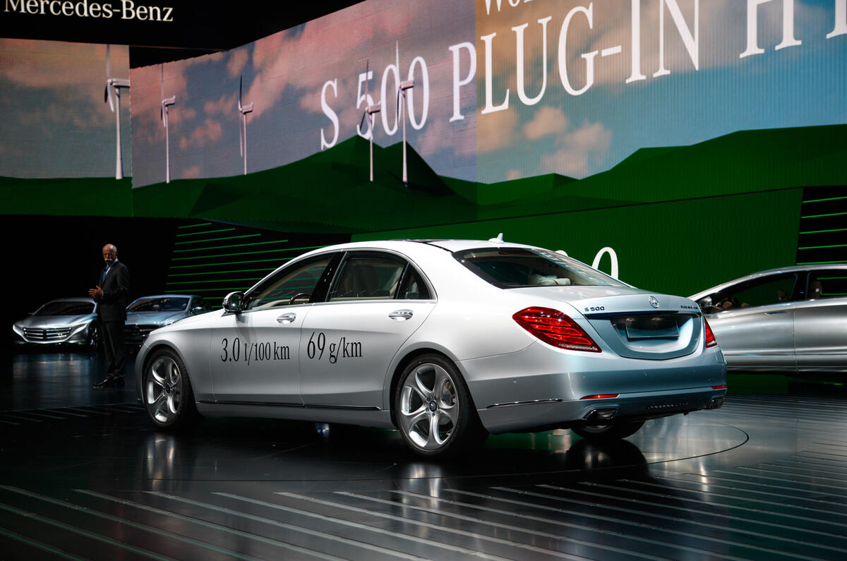 Mercedes-Benz S500 plug-in hybrid shown