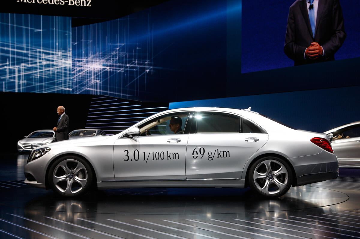 Mercedes-Benz S500 plug-in hybrid shown