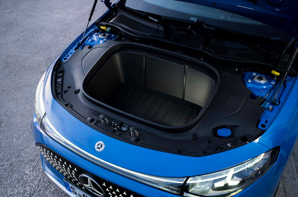 Mercedfes CLA shooting breake review 2026 011