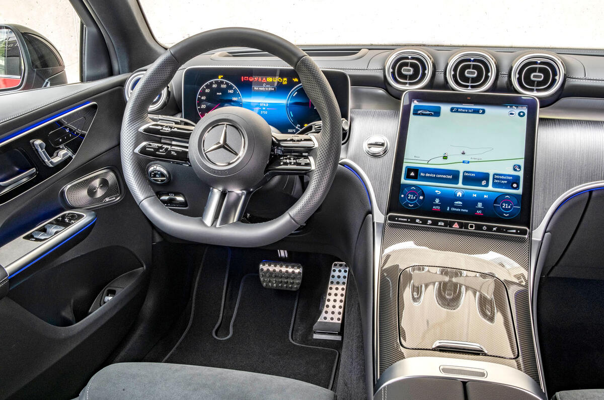 merecedes glc300 coupe review 202311 dash