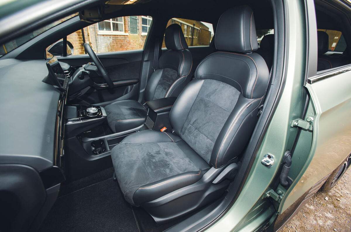 MG 4 X Power 2025 Review front seats 12 MG 4 X Power 2025 Review front seats 12