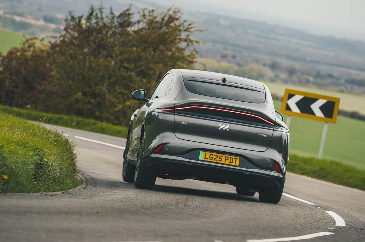 MG IM6 review 2025 0024