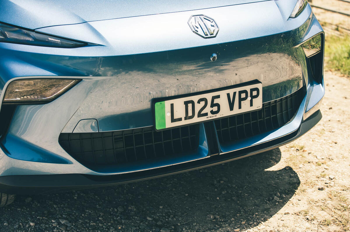 MG S% EV review 2025 005 MG S% EV review 2025 005