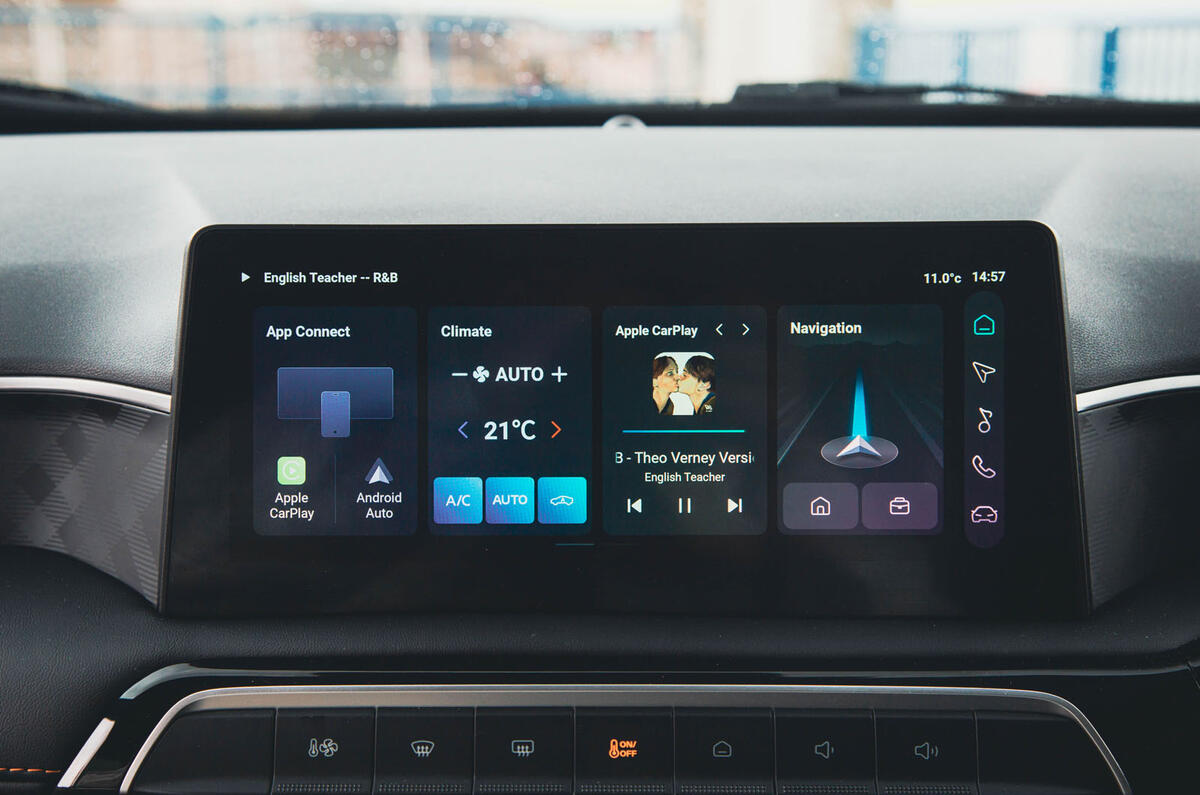 mg3 review 2024 18 infotainment mg3 review 2024 18 infotainment