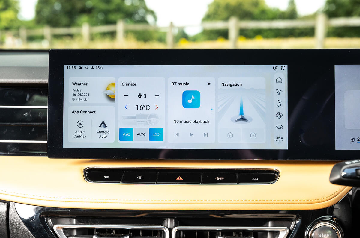 MG HS review   infotainment screen MG HS review   infotainment screen