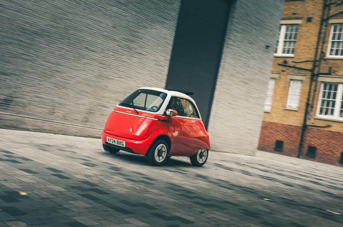 Microlino dynamic front Microlino dynamic front