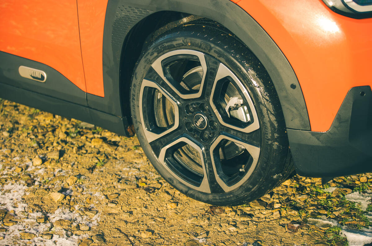 MINI Aceman review 2025 005 wheel MINI Aceman review 2025 005 wheel