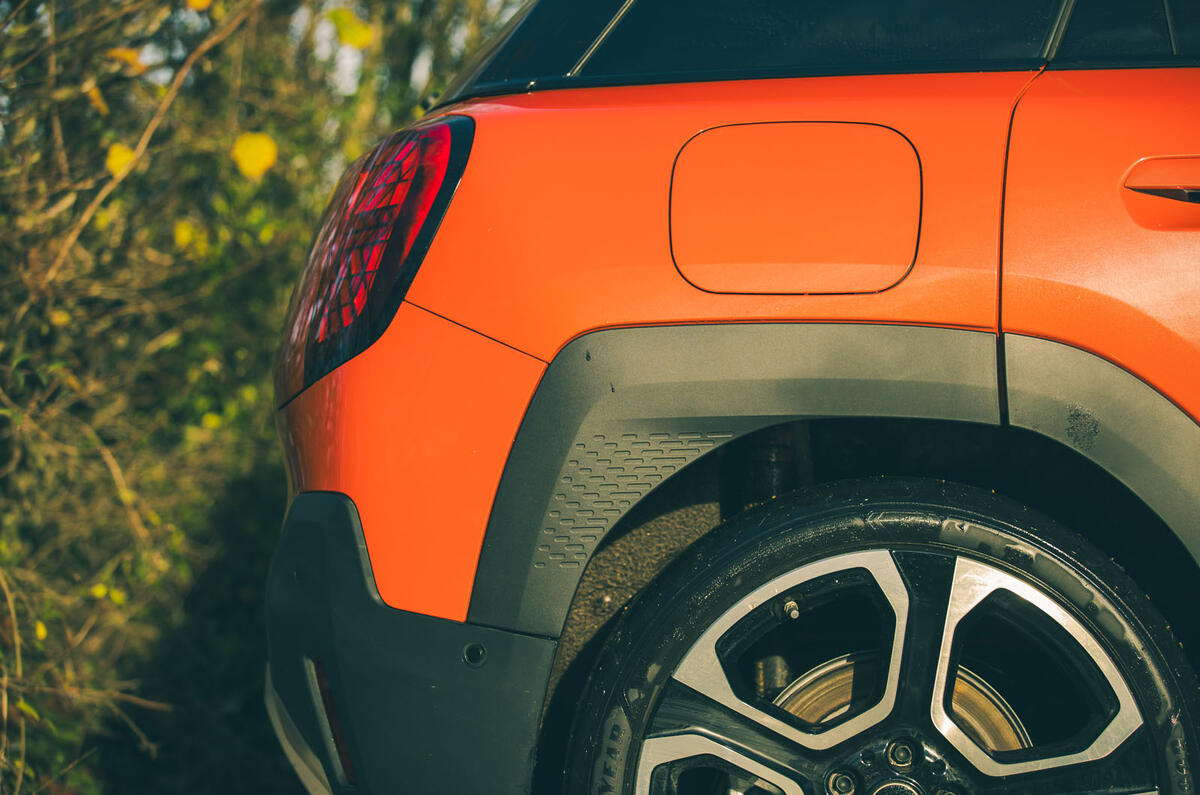 MINI Aceman review 2025 007 trim MINI Aceman review 2025 007 trim