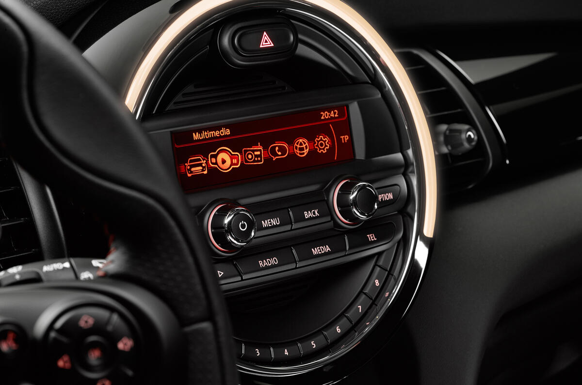 New Mini Cooper S John Cooper Works unveiled New Mini Cooper S John Cooper Works unveiled