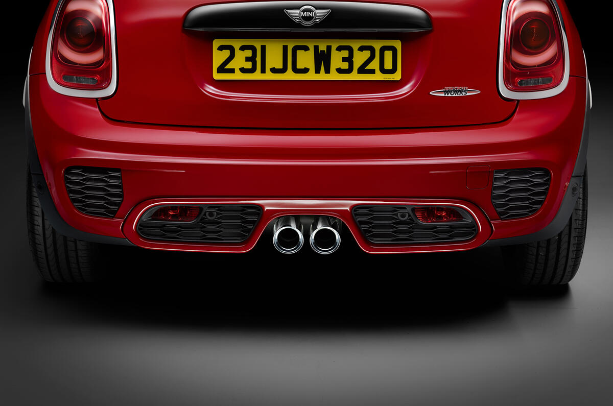 New Mini Cooper S John Cooper Works unveiled New Mini Cooper S John Cooper Works unveiled