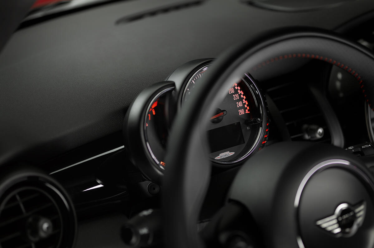 New Mini Cooper S John Cooper Works unveiled New Mini Cooper S John Cooper Works unveiled