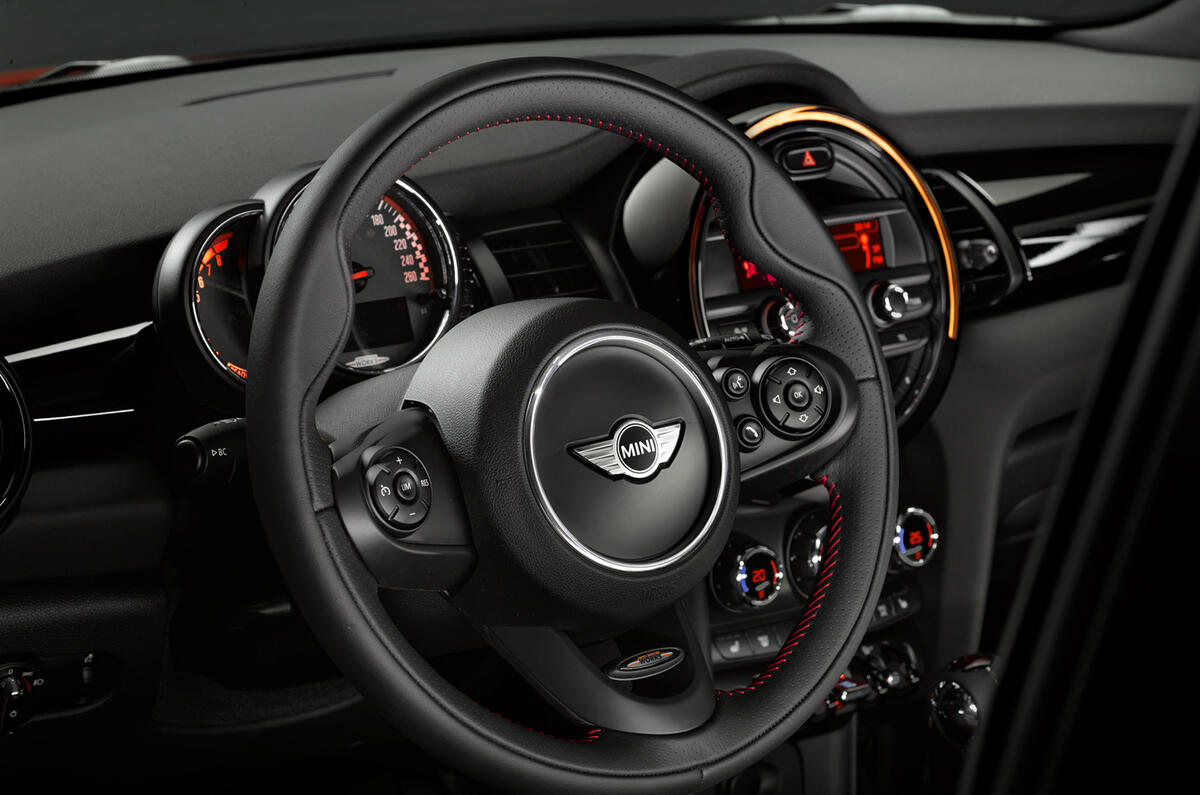 New Mini Cooper S John Cooper Works unveiled New Mini Cooper S John Cooper Works unveiled