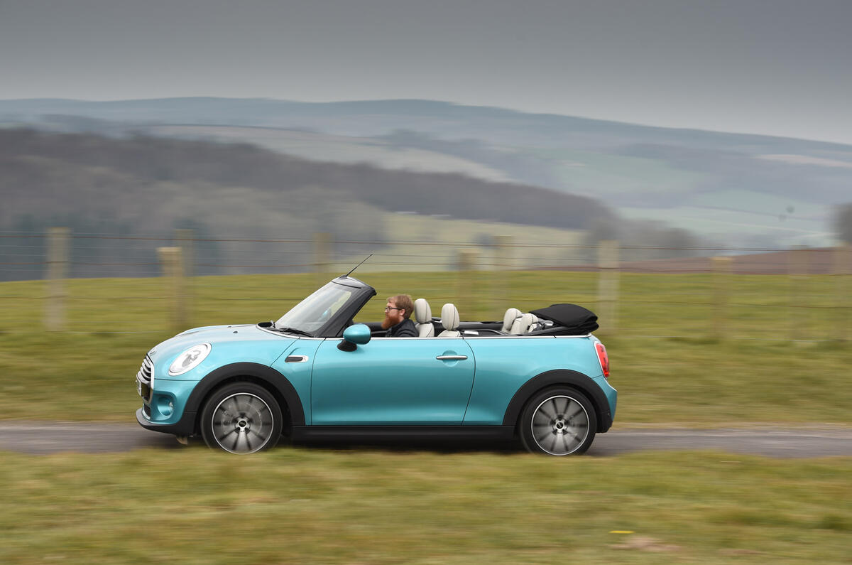 Mini Convertible side profile