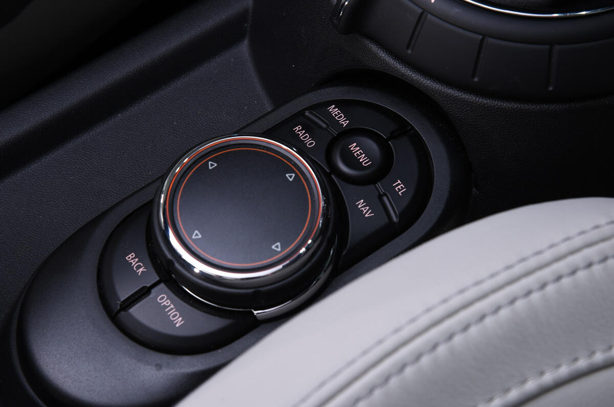 Mini Convertible infotainment controls