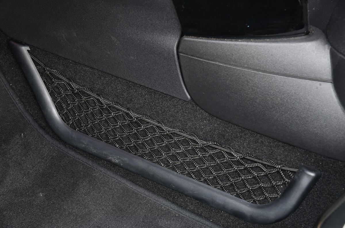 Mini Convertible storage netting