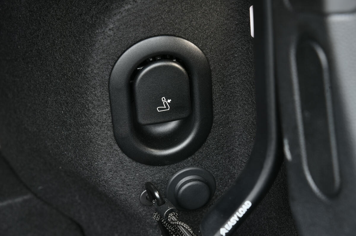 Mini Convertible seat switch