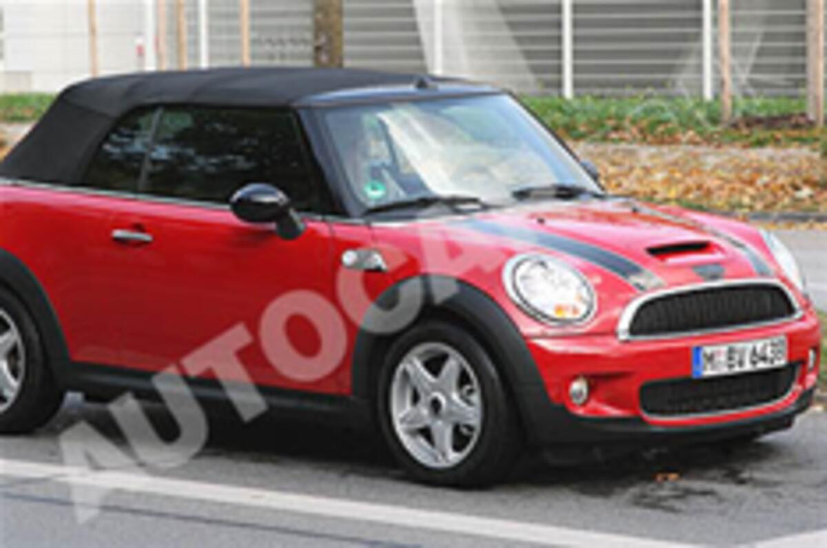 Spied: Mini Convertible