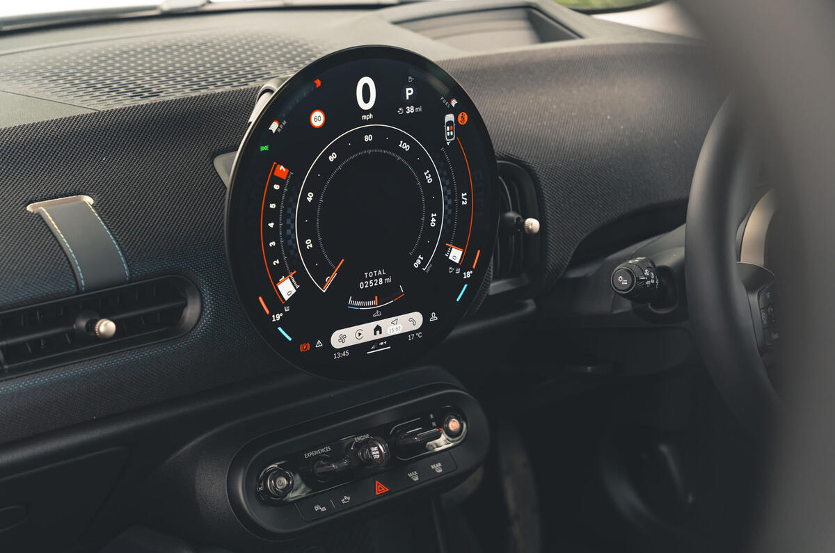 Mini Cooper FD 2024   ME 3